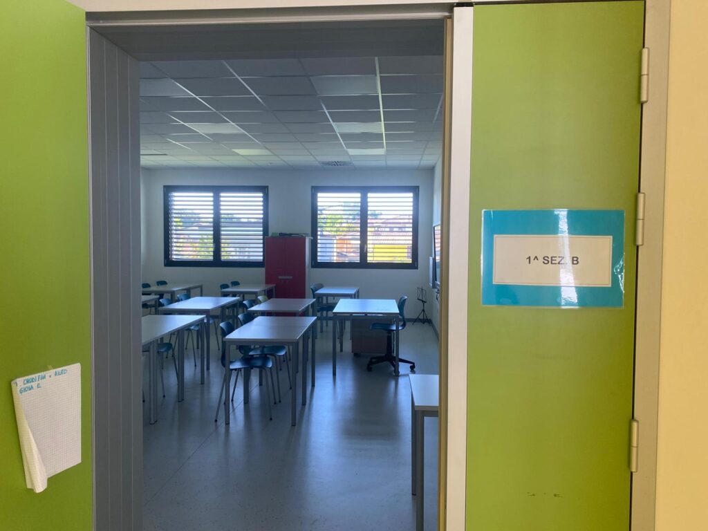13-interno-aula